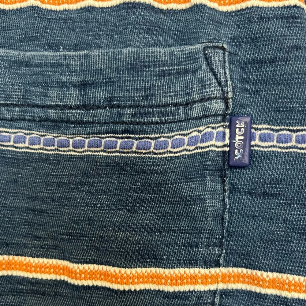 Scotch & Soda Vintage Inspired One Pocket Tee - Picture 3 of 8